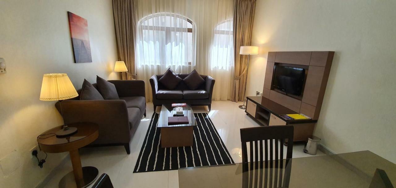 Ivory Hotel Apartments Abu Dhabi Exterior foto