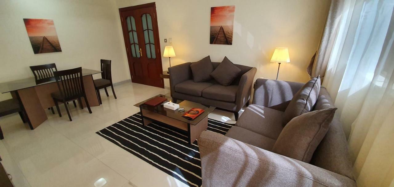 Ivory Hotel Apartments Abu Dhabi Exterior foto